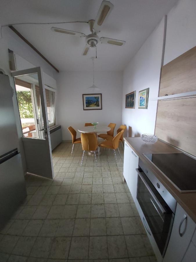 Apartments By The Sea Stanici, Omis - 1031 Tice المظهر الخارجي الصورة